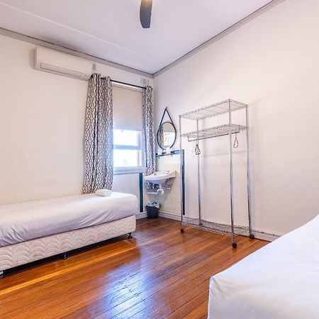 The Tamworth Hotel Εξωτερικό φωτογραφία